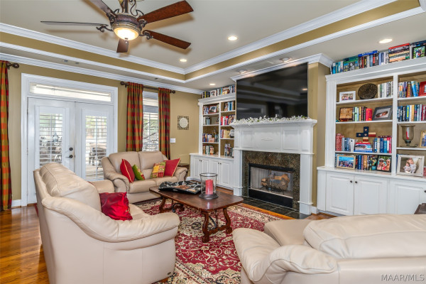 8148 Glynnwood Drive