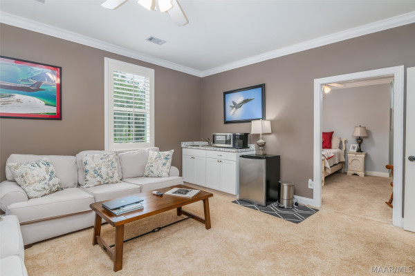 8148 Glynnwood Drive