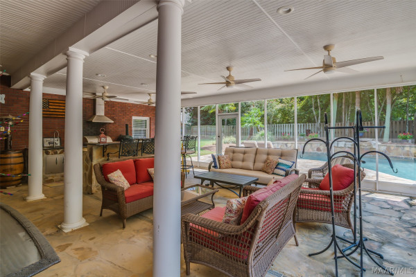 8148 Glynnwood Drive