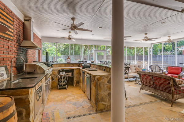 8148 Glynnwood Drive
