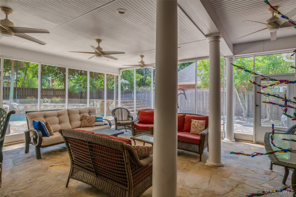 8148 Glynnwood Drive