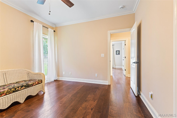 190 Forest Cove