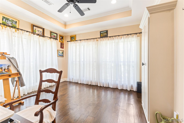 190 Forest Cove