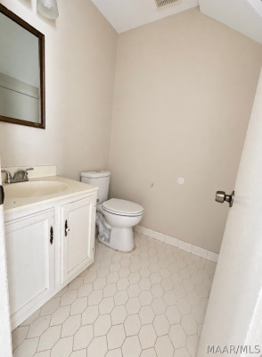 524 Winston Drive 2D