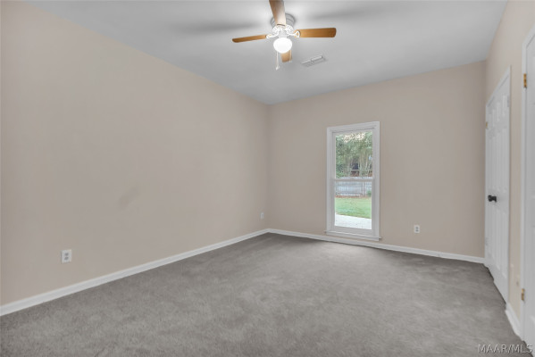 405 Apache Court