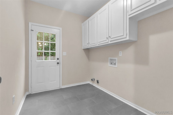 405 Apache Court