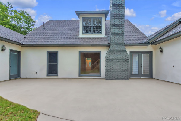 405 Apache Court