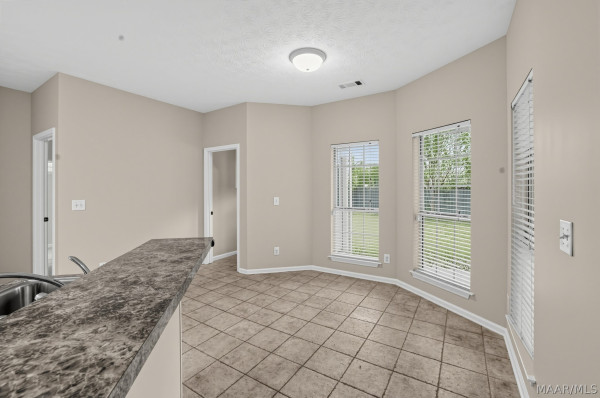 385 Williams Road