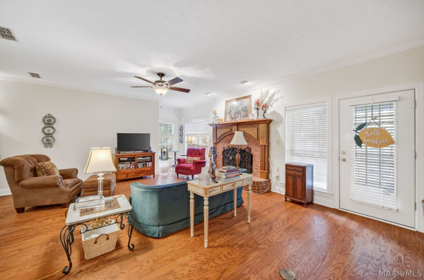 60 Cagle Bluff Court