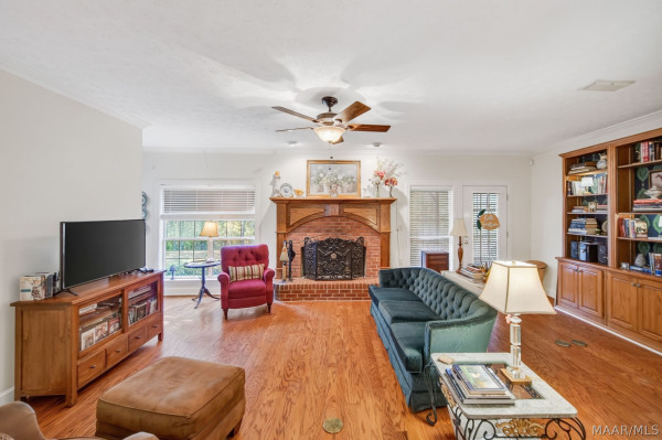 60 Cagle Bluff Court