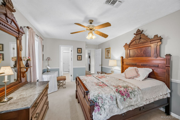 60 Cagle Bluff Court
