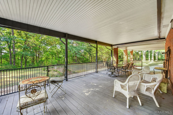 60 Cagle Bluff Court