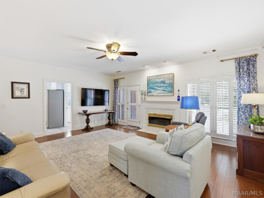 9718 Rosalie Drive