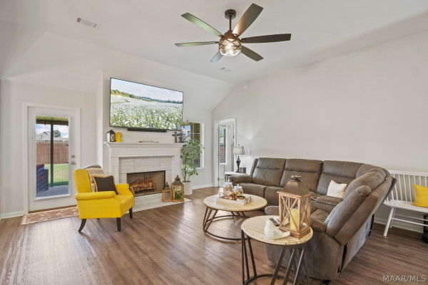 2037 Dawson's Mill Lane