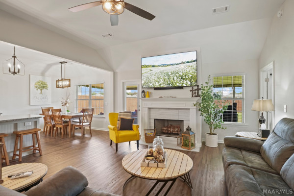 2037 Dawson's Mill Lane