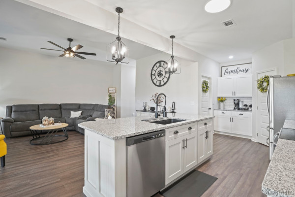 2037 Dawson's Mill Lane