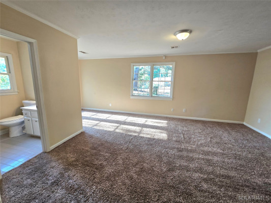 1827 Pinecrest Drive