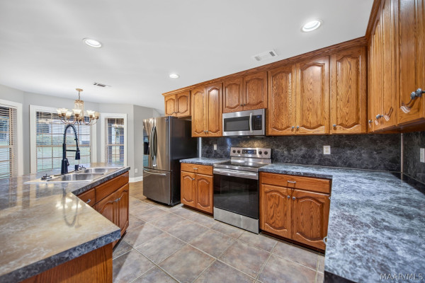 101 HILL RIDGE Drive