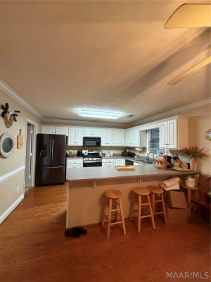 746 Pleasant Hill Road