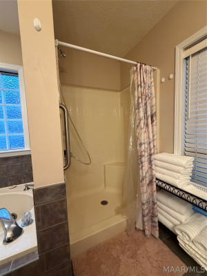 746 Pleasant Hill Road