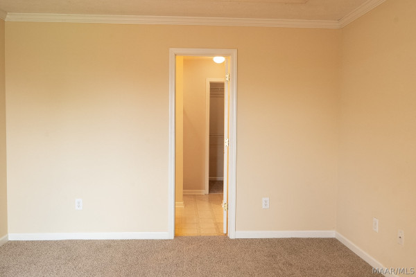1328 CENTERFIELD Court