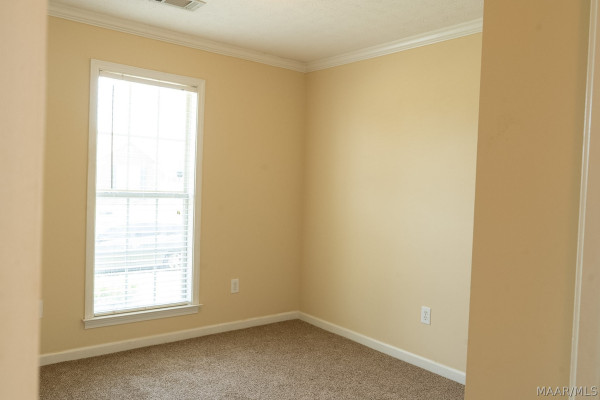 1328 CENTERFIELD Court