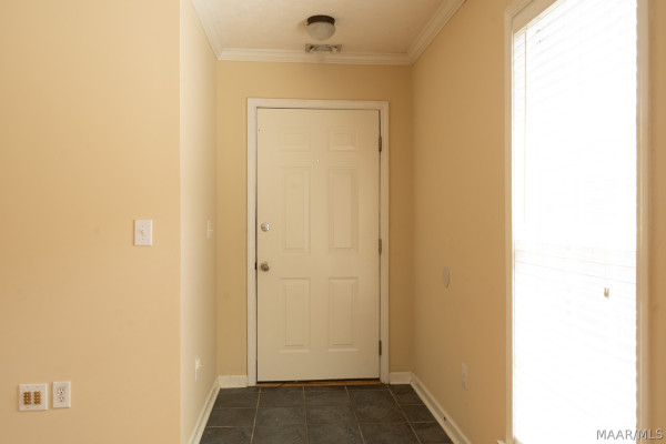 1328 CENTERFIELD Court