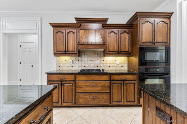 8497 Rockbridge Circle