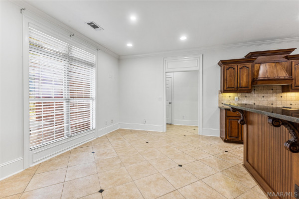 8497 Rockbridge Circle