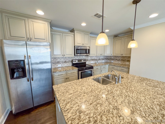 8232 Ryan Ridge Loop
