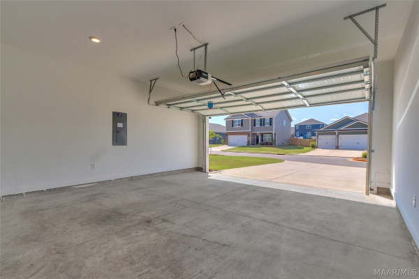 1014 Kelly Way