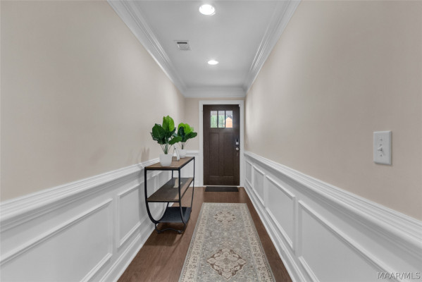 8918 Braxton Lane