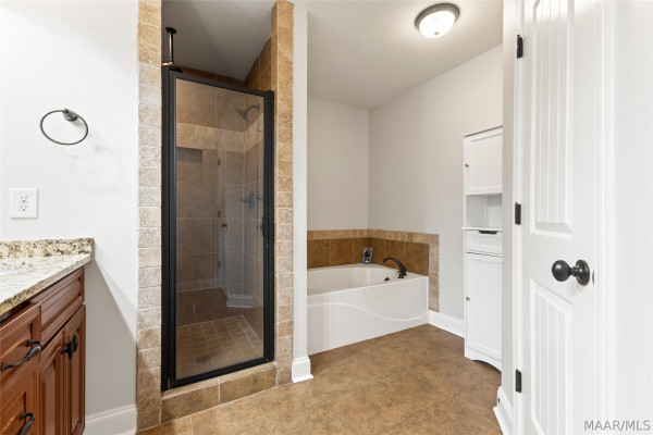 279 Meadowview Lane