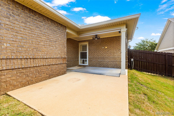 279 Meadowview Lane