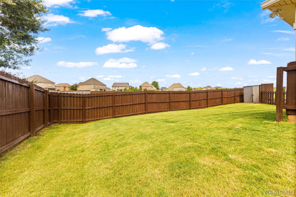 279 Meadowview Lane