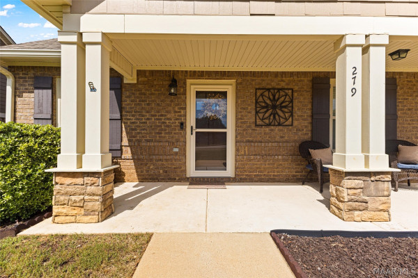 279 Meadowview Lane
