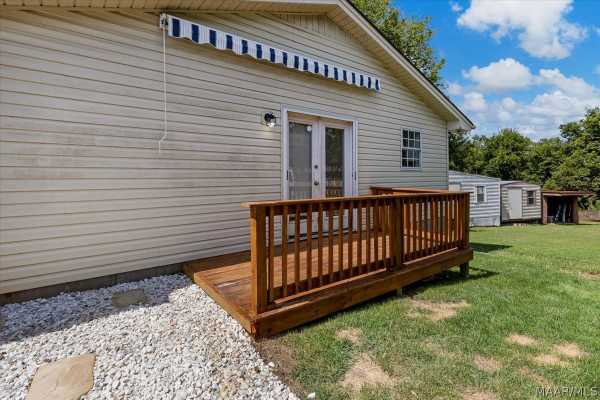 114 Ivey Court
