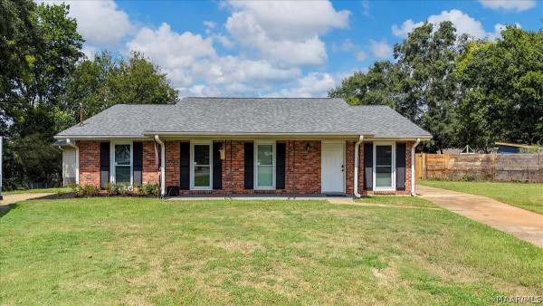114 Ivey Court