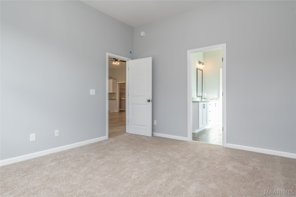 400 Hawthorne Ridge Drive