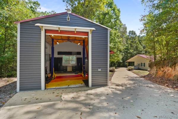 222 High Country Road