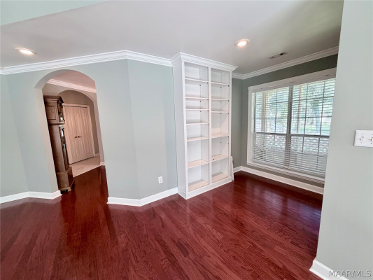 127 Forest Brook Drive