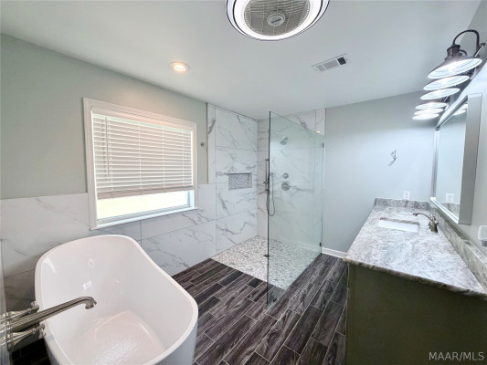 127 Forest Brook Drive