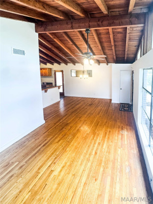 742 Rice Street