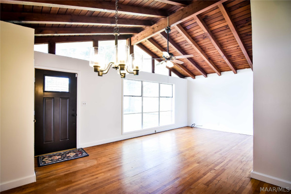 742 Rice Street