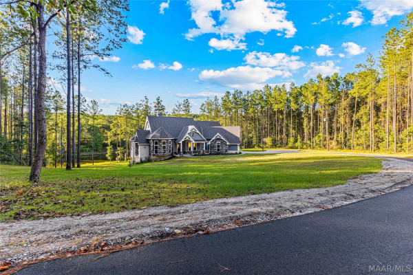 381 County Road 82 Road