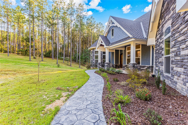 381 County Road 82 Road