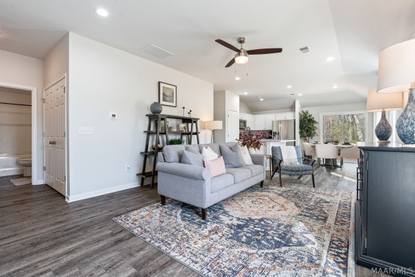 178 Overcup Drive