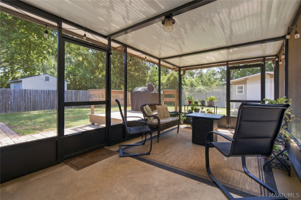 3622 Loxley Lane