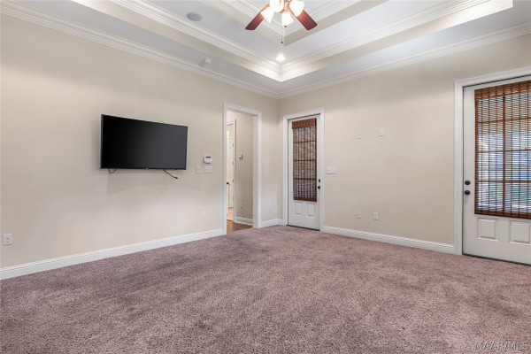 6414 Philadelphia Hill
