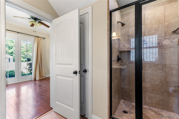 6414 Philadelphia Hill